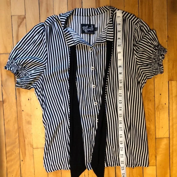Small Stripe Hell Bunny Humbug Bow Blouse Retro Goth Tim Burton Hot Topic - Picture 6 of 8